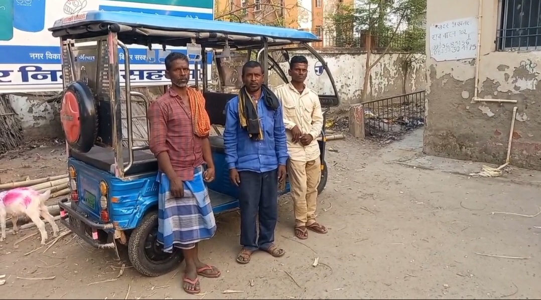 खेलने के दौरान पोखर में डूबने से एक बच्चे की हुई मौत, पुलिस ने शव को पोस्टमार्टम के लिए भेज जुटी जांच में