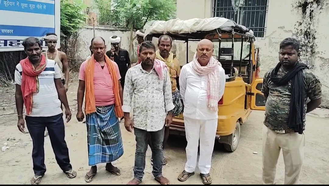 सड़क दुर्घटना में एक बुजुर्ग की हुई मौत, शव को पोस्टमार्टम के लिए भेज पुलिस जुटी जांच में